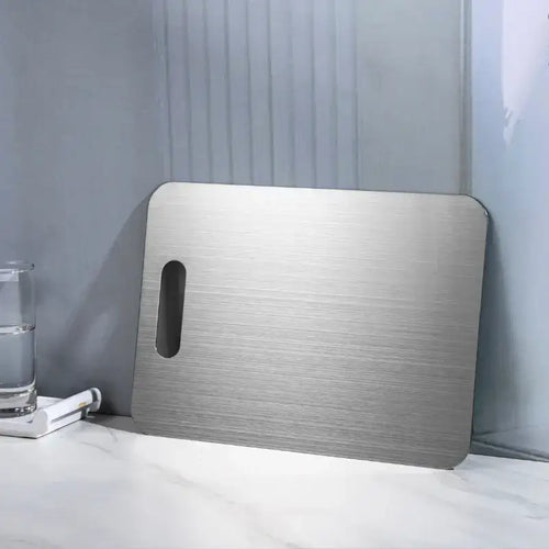 ForgedPlate - Planche à découper en titane